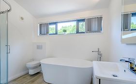 Gadgirth Estate Lodges